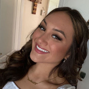 Meet your Posher, Katelyn